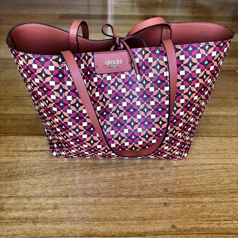Guess Bobbi reversible tote bag - Picture 1 of 7